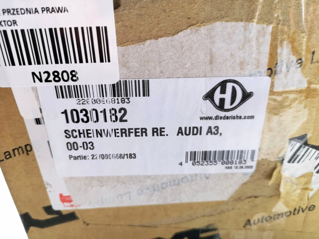 фото №2, Лампа передня права фара audi a3 8l