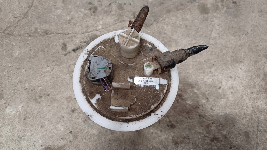 фото №1, Mitsubishi space star ii 1.0 b 13- насос топлива 1760a573