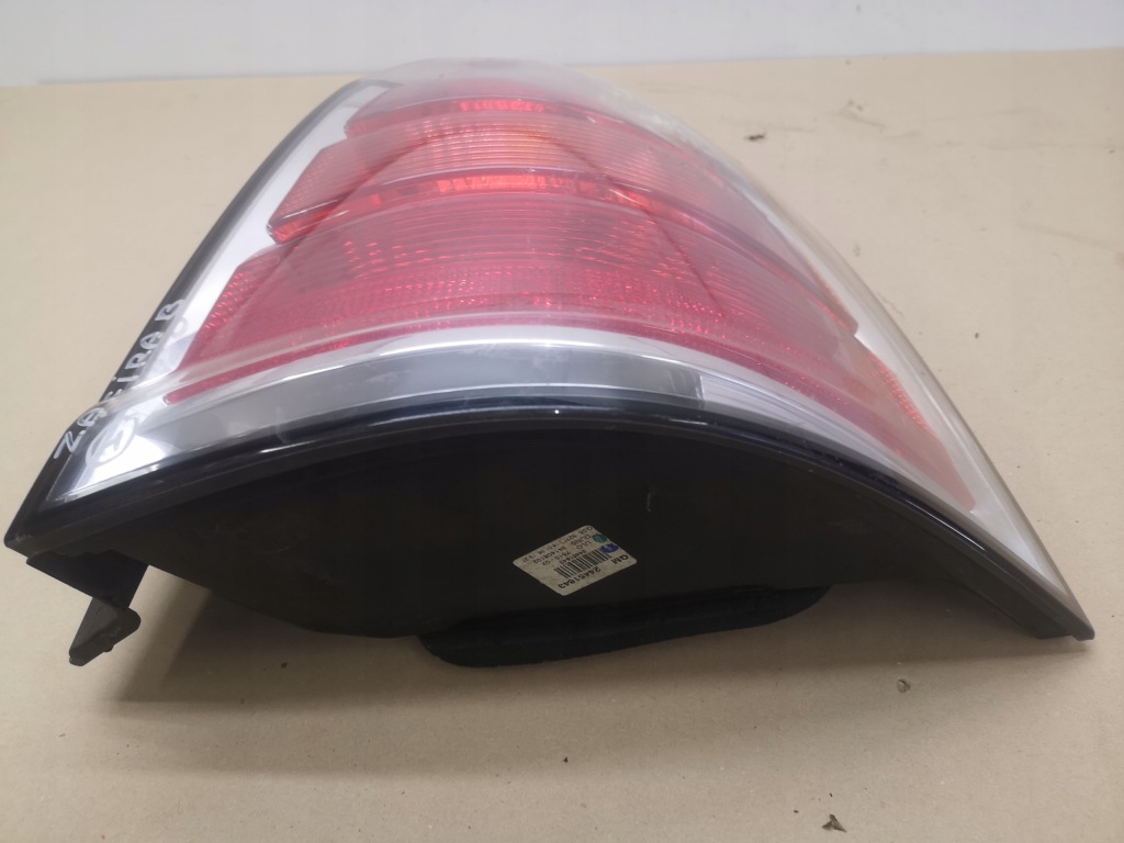 фото №11, Лампа правая задняя opel zafira b ii 05-08