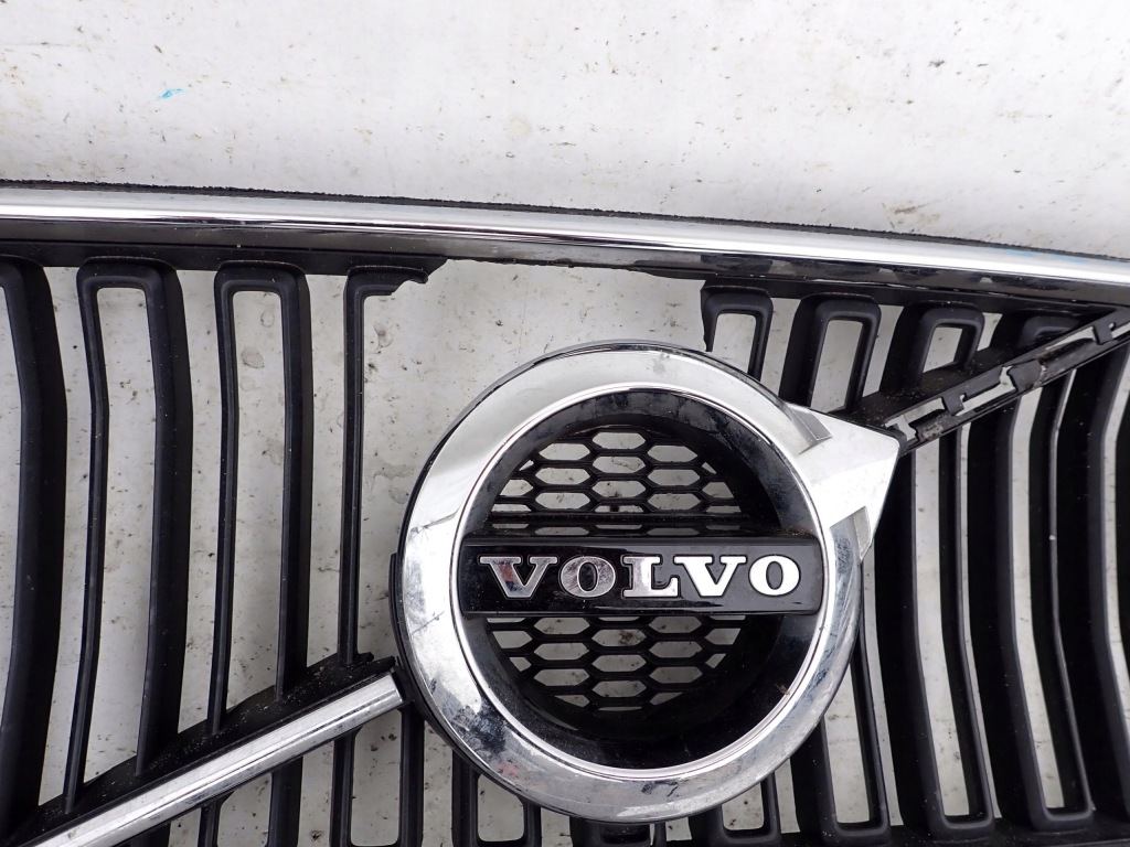 фото №4, Volvo v60 ii 18- решітка радіатора решітка радіатора радіатора