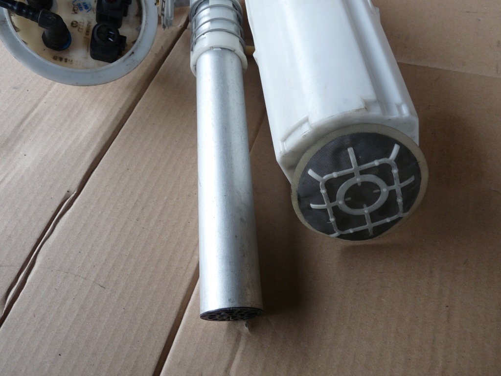 фото №7, Audi a8 d3 lift 2.8 fsi насос топлива 4e0919679k