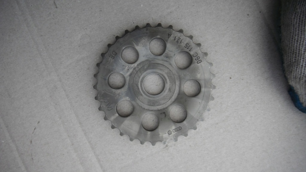 фото №1, Audi a6 c5 3.0 b asn колесо распределительного вала 06c115121a