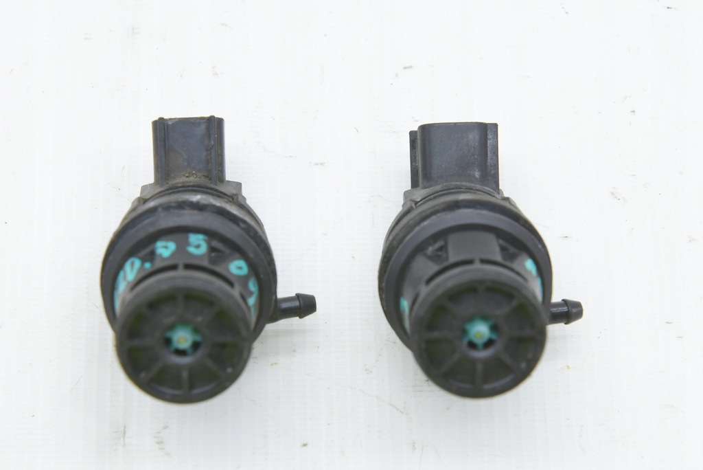 фото №1, Mazda 5 08-11 помпа омывателя окон