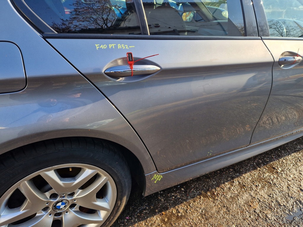 фото №2, Дверь правое задние bmw f10 a52