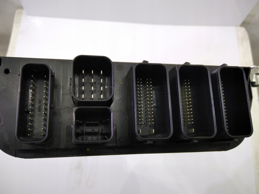 фото №3, Mini f56 блок керування двигуна 1.2t 8699949