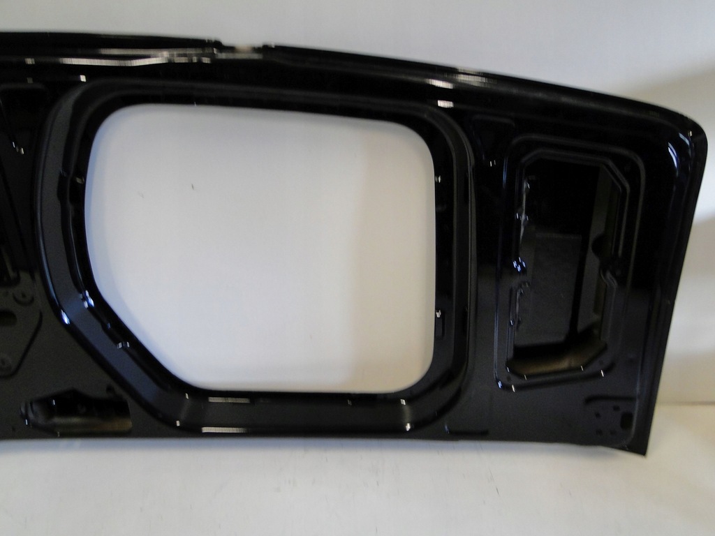 фото №11, Mercedes дверь крыло задние правое na стекло дворник sprinter 907 w907