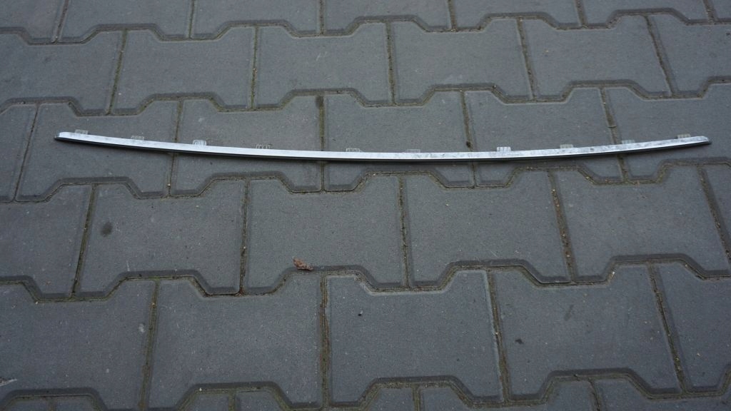 фото №1, Volvo s60 v60 - молдинг хром заднего бампера задняя