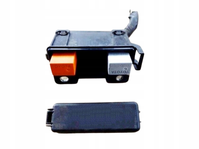 Купить Корпус предохранителей toyota corolla e12 1.4 d4d 2004-2007 год