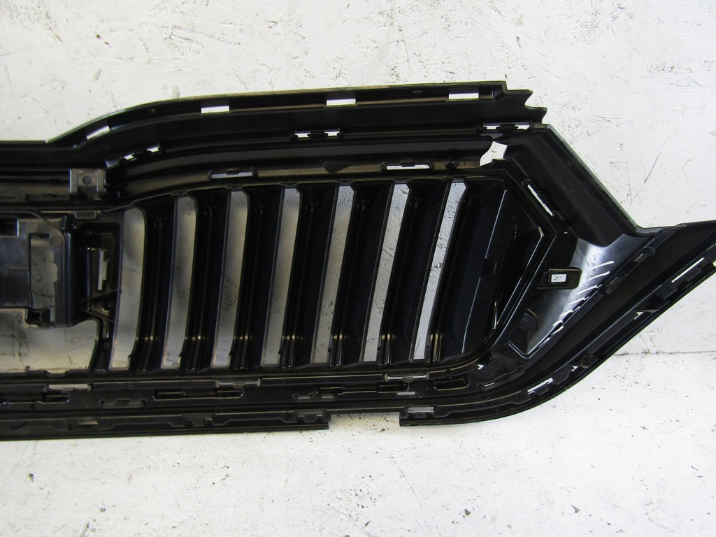 фото №13, Skoda octavia iv решётка радиатора решётка радиатора бампера перед 5e3853653