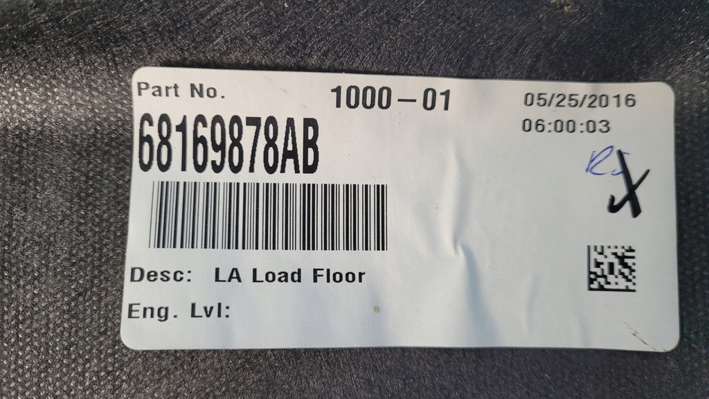 фото №12, Dodge challenger sxt 19r пол обшивка багажника 68169878ab