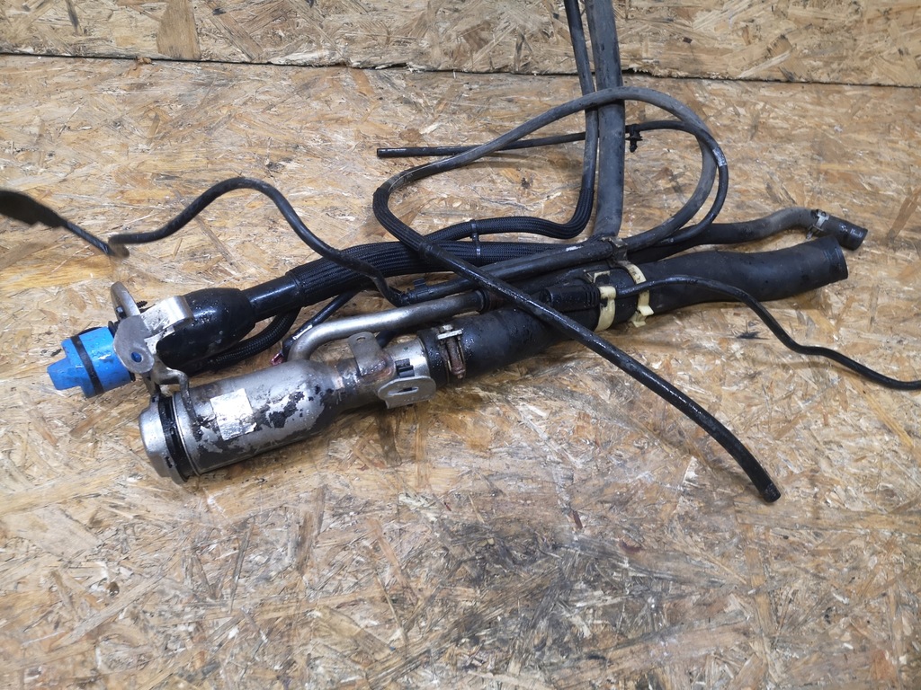 фото №3, Ford ranger iv труба заливной топлива труба заливной adblue 3.2 tdci