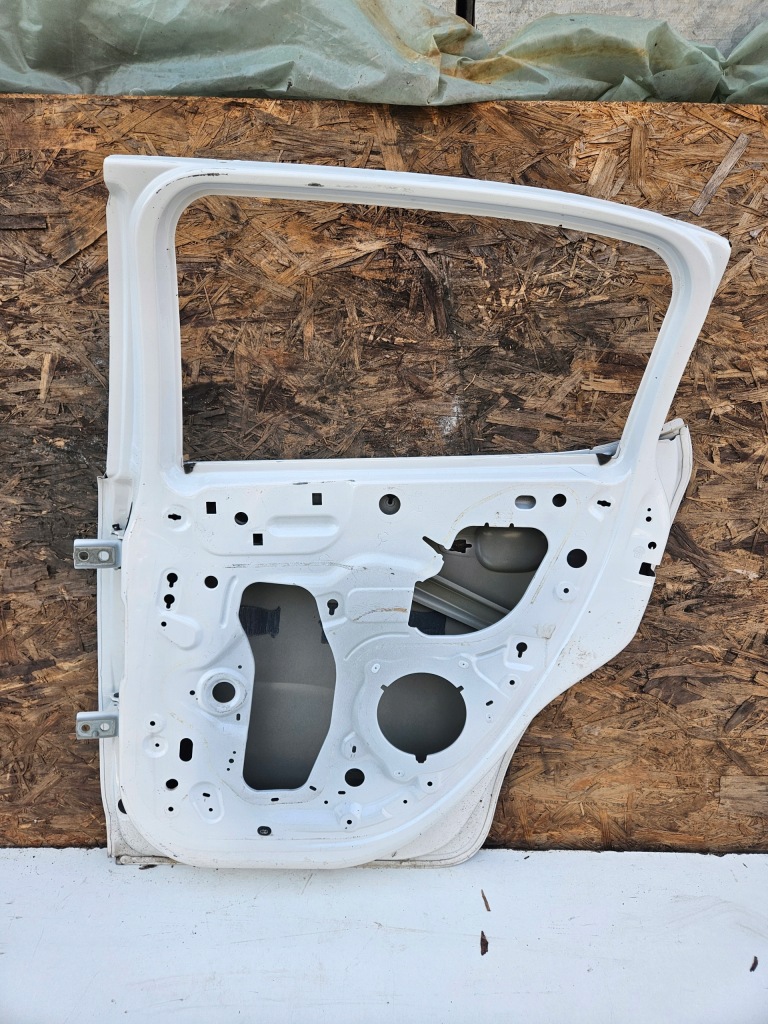 фото №2, Citroen c3 iii двері правий задня праве задні