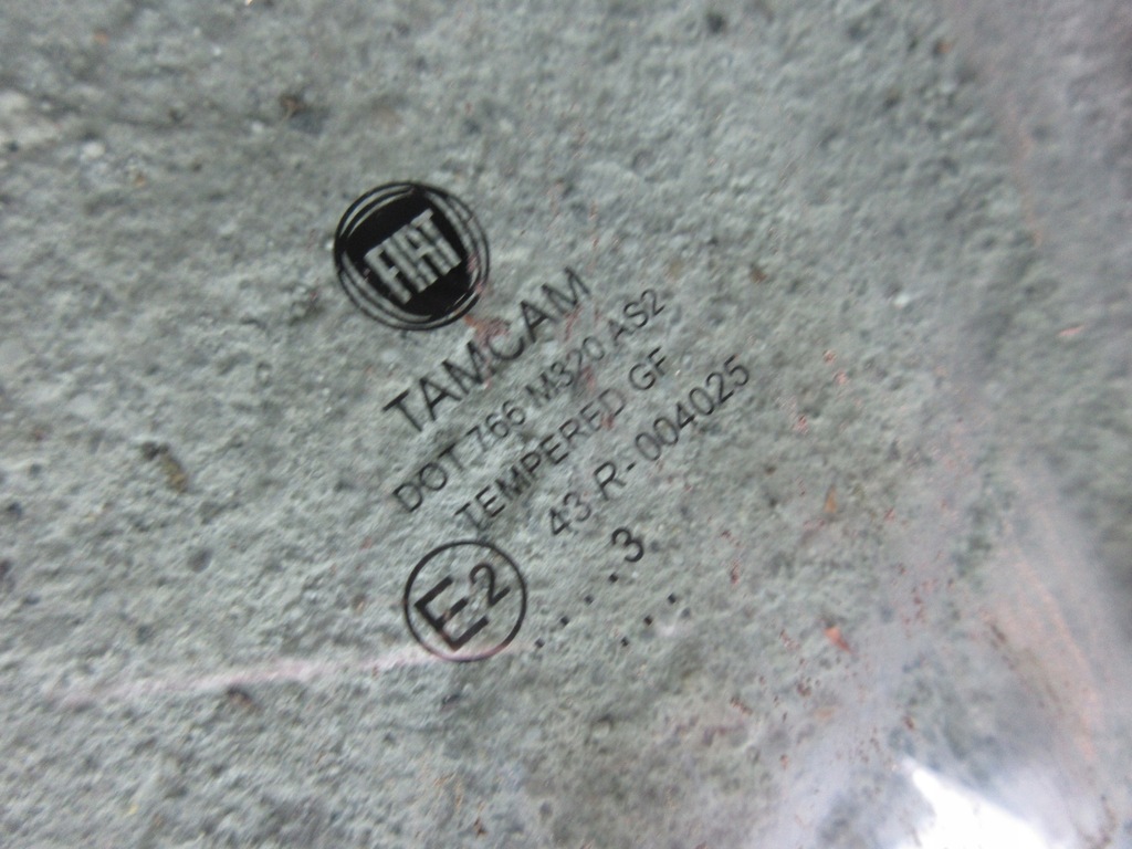 фото №2, Fiat doblo ii 2010 r. стекло левый перед