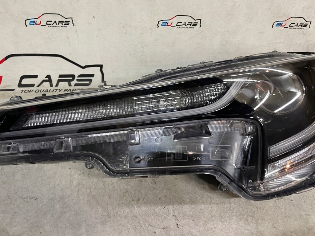 фото №5, Toyota оригінальний номер 8115002s70 фара