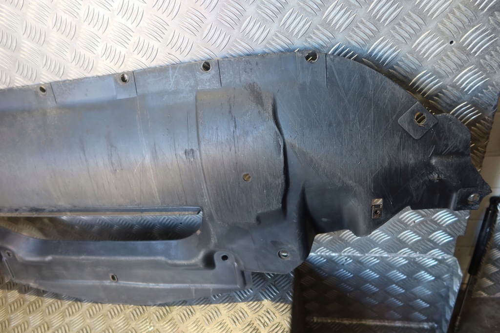 фото №8, Maserati granturismo защита pod бампер плита передняя 080156100