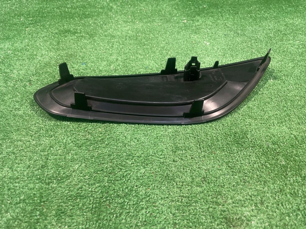 фото №10, Volvo s60 ii v60 i решётка бампера правая 31294132