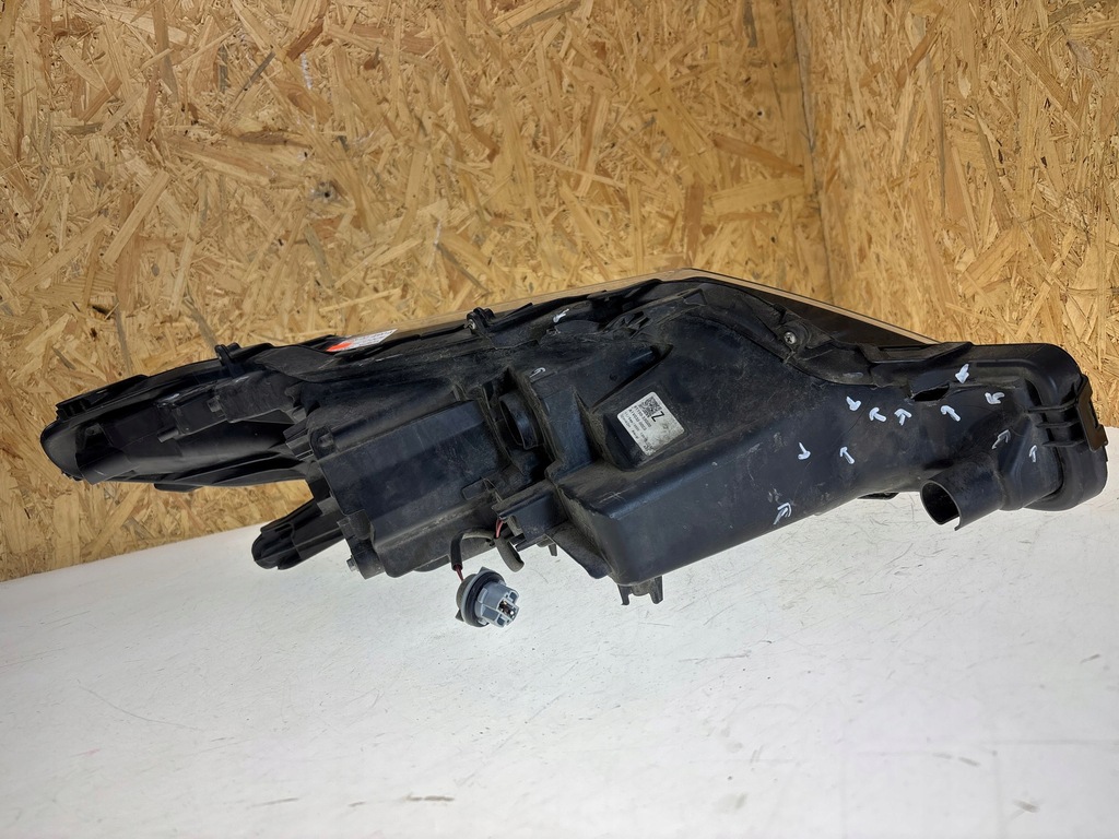 фото №10, Toyota camry viii xv70 2022 лампа передняя