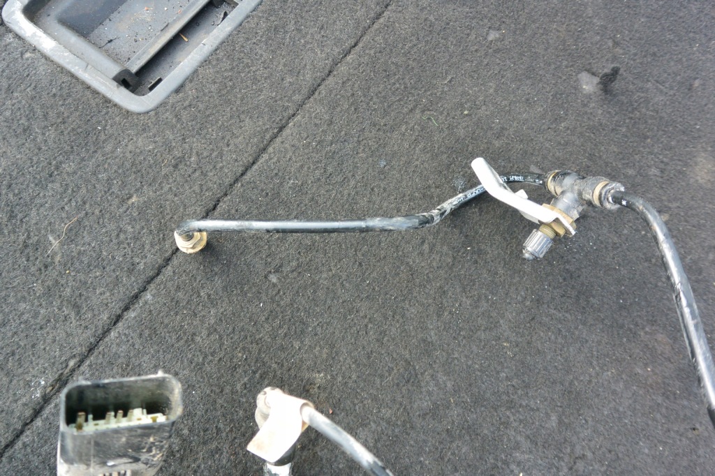 Компресор підвіска комплект  tesla model s 12-16 Оригінал