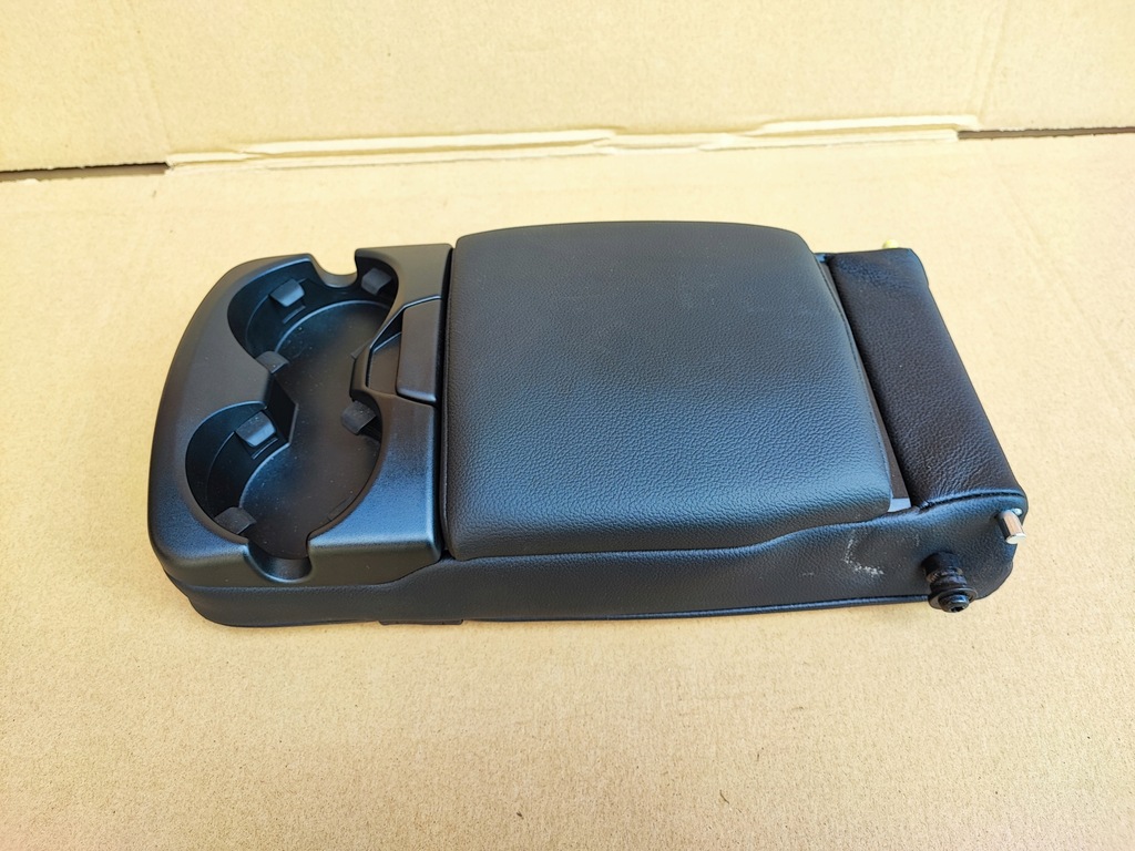 фото №7, Ford kuga mk1 подлокотник сиденье кожа бардачок