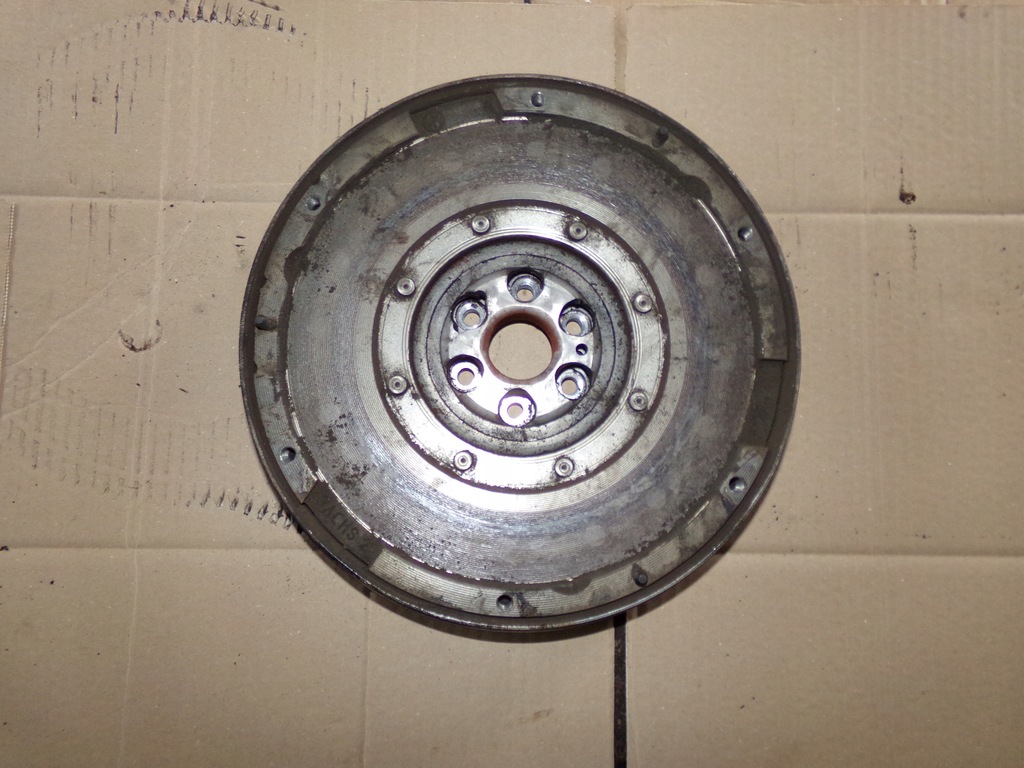 фото №1, Колесо двухмассовый mazda 3 1.6 citd