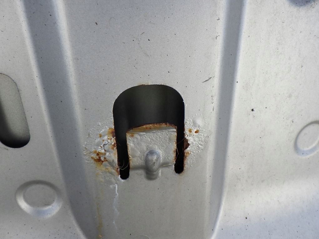 фото №14, Renault megane iii 3 08- капот