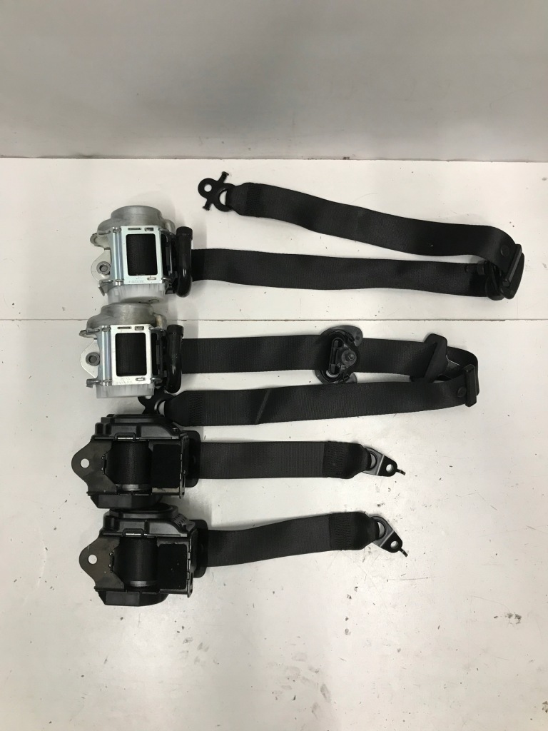 Купить Bmw g30 g31 ремни перед задний  4x оригинал