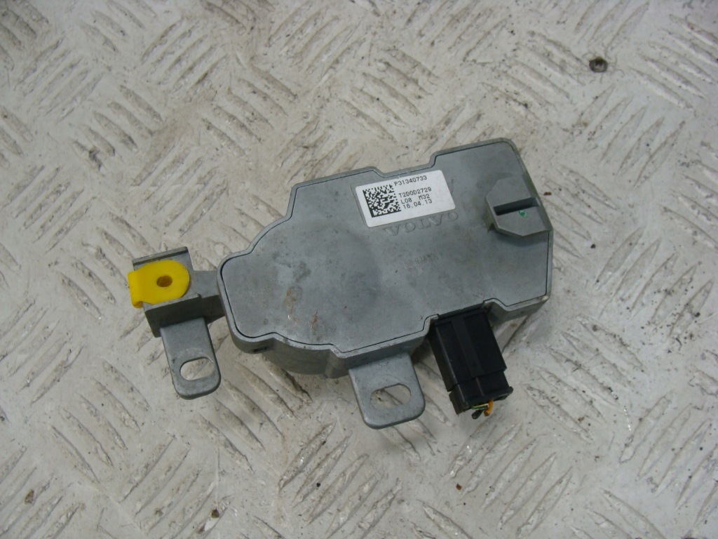 фото №1, Volvo s40 ii v50 блокировка руля 31340733