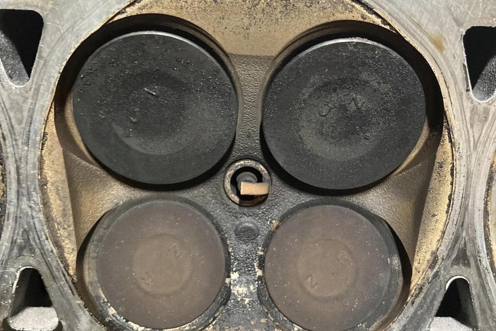 фото №12, Головка двигателя toyota prius _w3_ x2zr 1.8l 2014