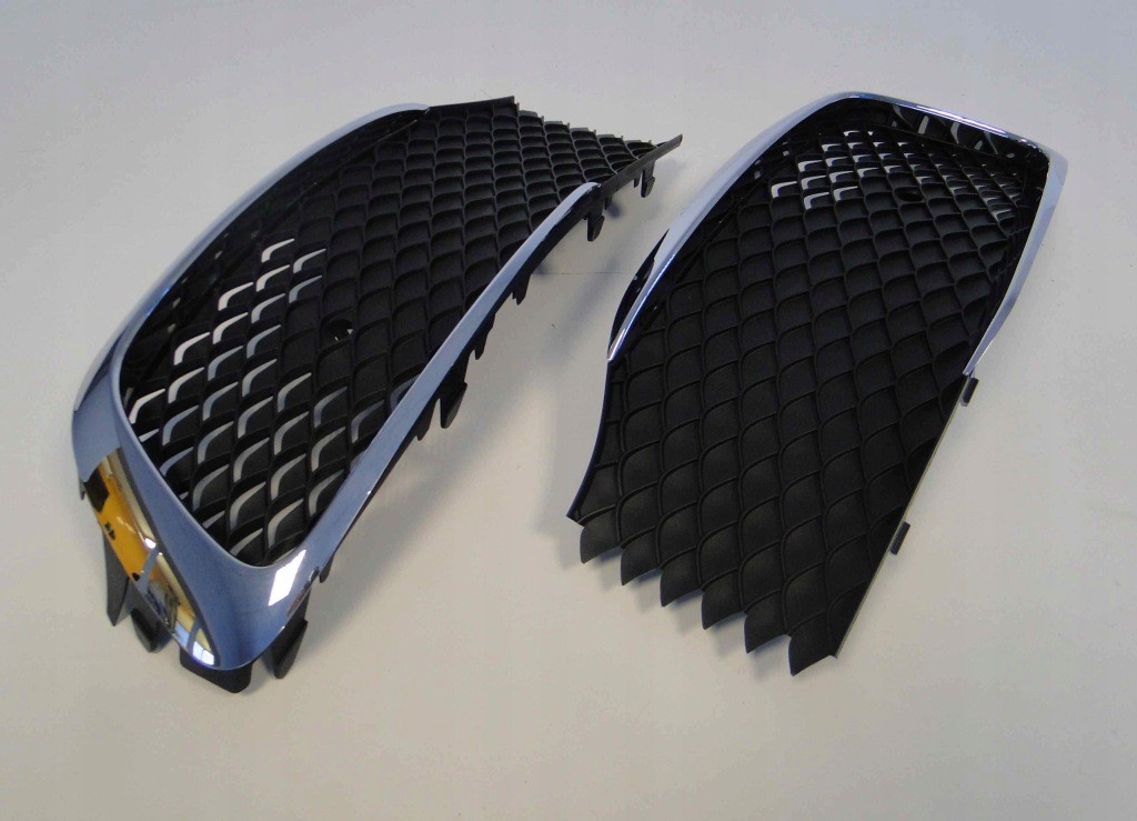 Mercedes eqv 447 решётка бампера правая + хром с Разборки