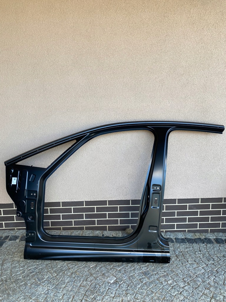 фото №1, Vw id3 10a порог блок двигателя левый 20-23