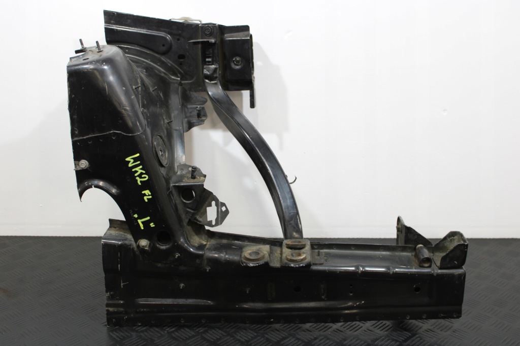 фото №1, Четверть лонжерон подкрылок левый перед левая jeep grand cherokee wk2 lift