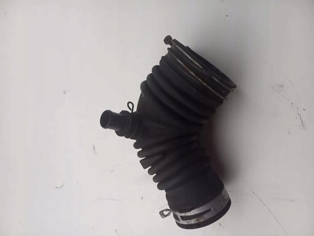 фото №1, Шланг труба турбины 17881, 26080 toyota rav4 iii