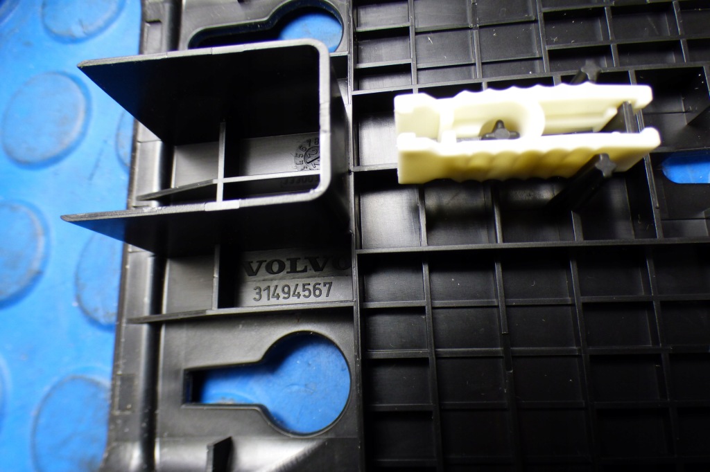 фото №7, Коробка запобіжників st.bdb 32142591 31494567 volvo xc60 ii