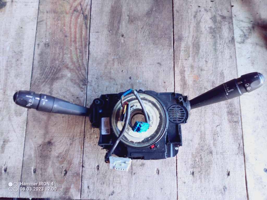 фото №1, Переключатель комбинированный peugeot-citroen 98000242xt