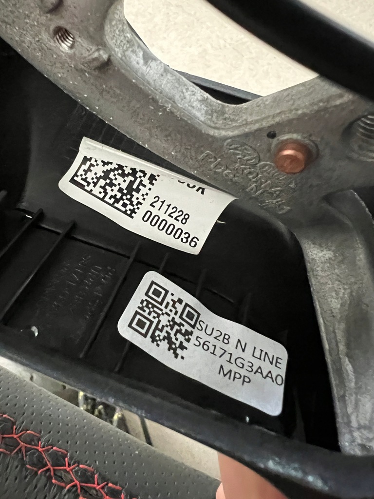 фото №12, Hyundai i20 iii 20-23 повітропровід шкіряний багатофункціональний n-line