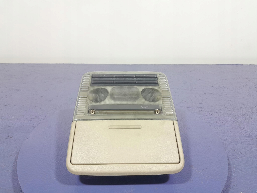 Купить Alfa romeo 159 лампа бардачок потолочный перед