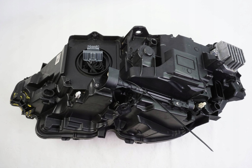 фото №7, Лампа передня права volvo s90 v90 31468907