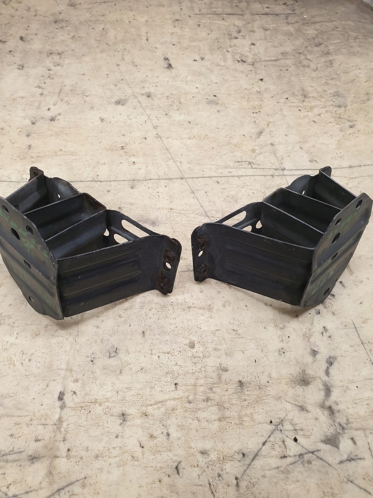 фото №5, Toyota avensis t25 зона деформации задняя kombi