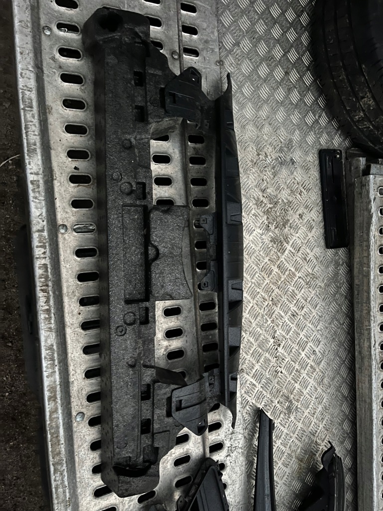 фото №1, Toyota yaris iii lift абсорбер перед 2011-2018