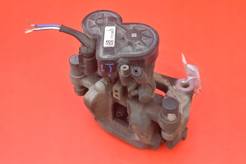 фото №9, Супорт гальмівний лівий задня jaguar xe 2.0 d 16r