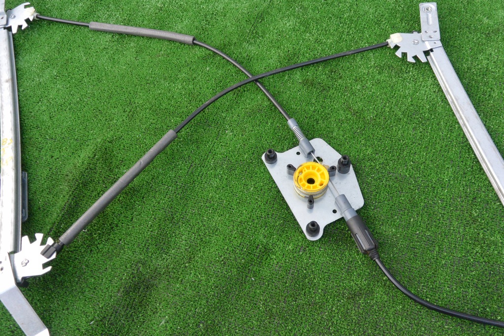 фото №4, Механизм подъемник стекло левый audi tt 8j