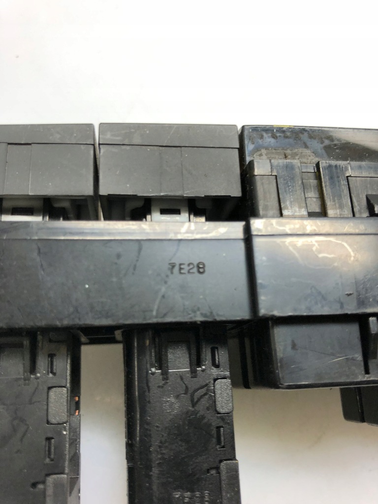 фото №10, Панель переключателей chevrolet captiva 202005304