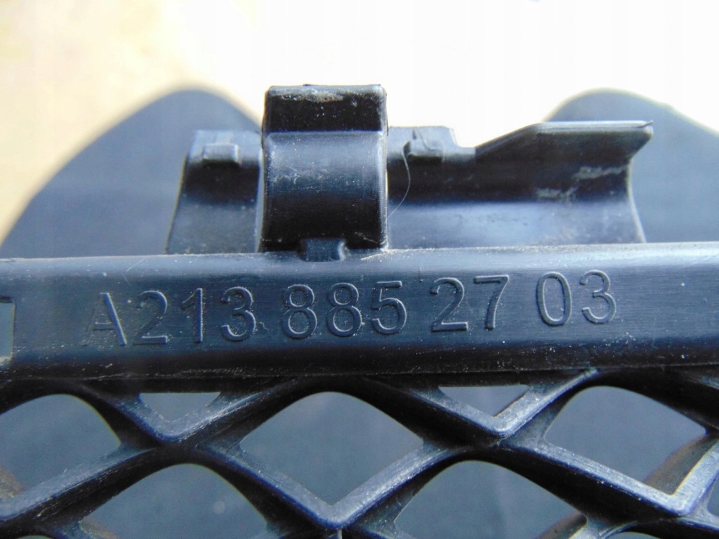 фото №11, Решётка бампера средняя mercedes w213 a2138852703