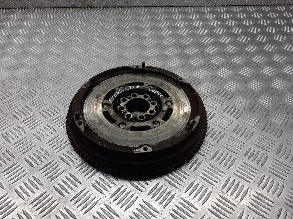 фото №1, Колесо маховик toyota avensis t25 2.0 d4d