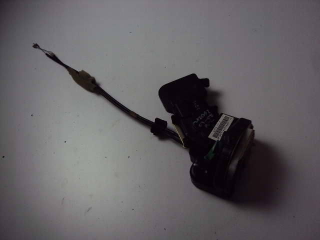 фото №1, Замок двері правий задня mazda 2 03-08