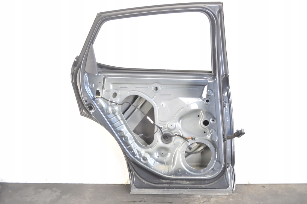 фото №7, Cupra formentor двері правий задня праве задні