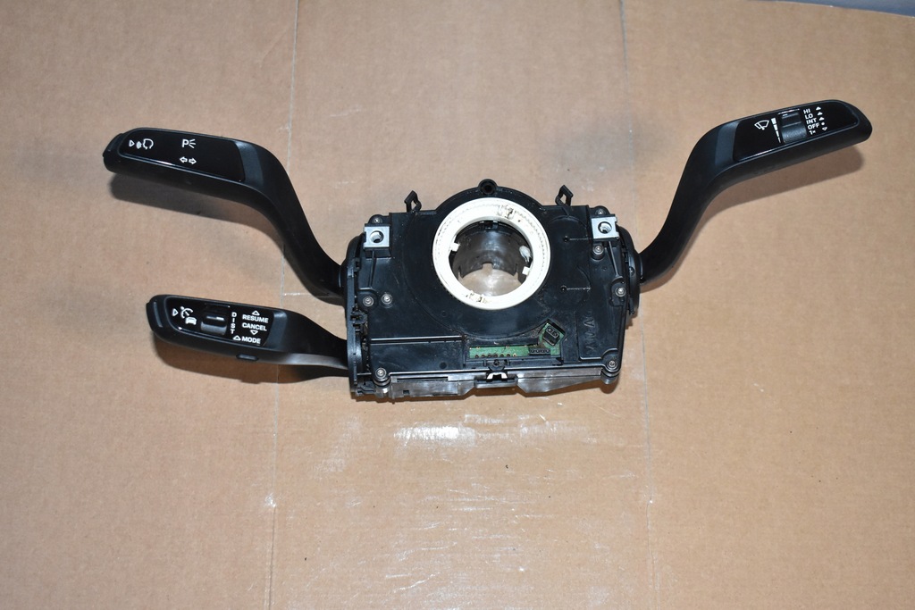 фото №1, Menetki porsche cayenne 9y coupe 1