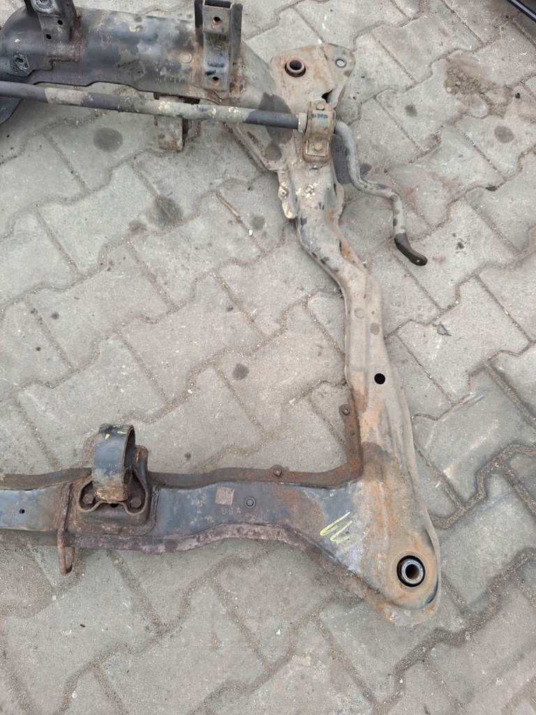 фото №11, Подрамник подрамник балка перед hyundai coupe ii 2.0