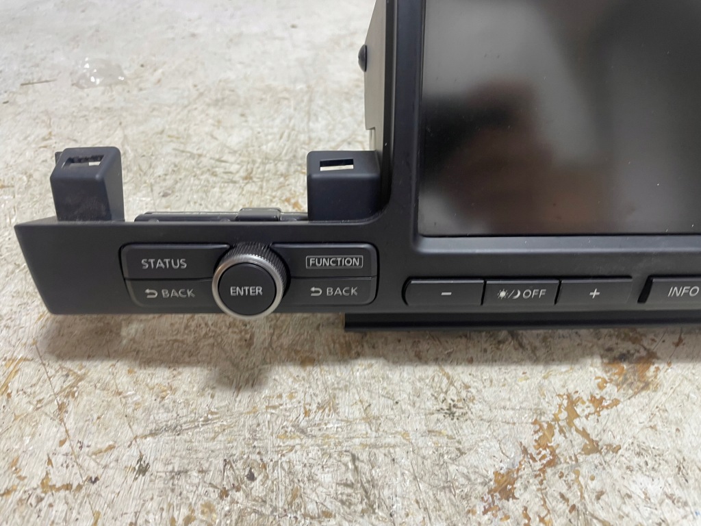 фото №2, Nissan gtr r35 дисплей 28091jf30a