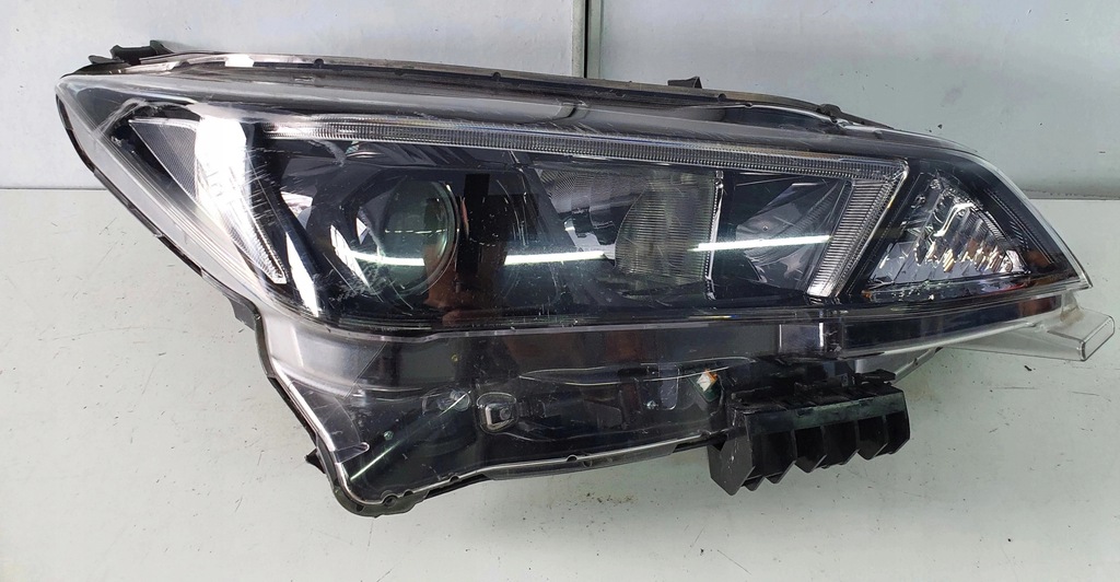 фото №8, Nissan leaf ii 2 17- фара лампа правая full led